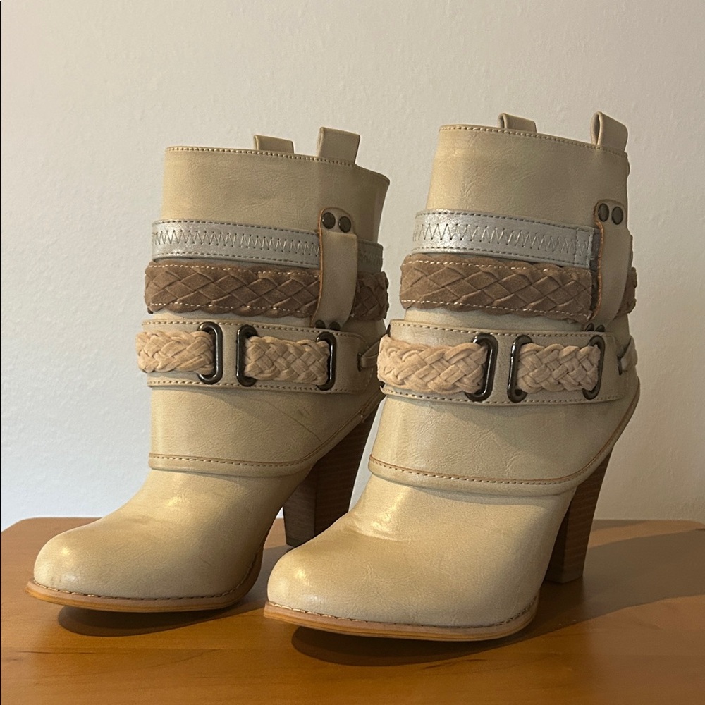 Mojo Moxy Cream Braided Strap Ankle Boots